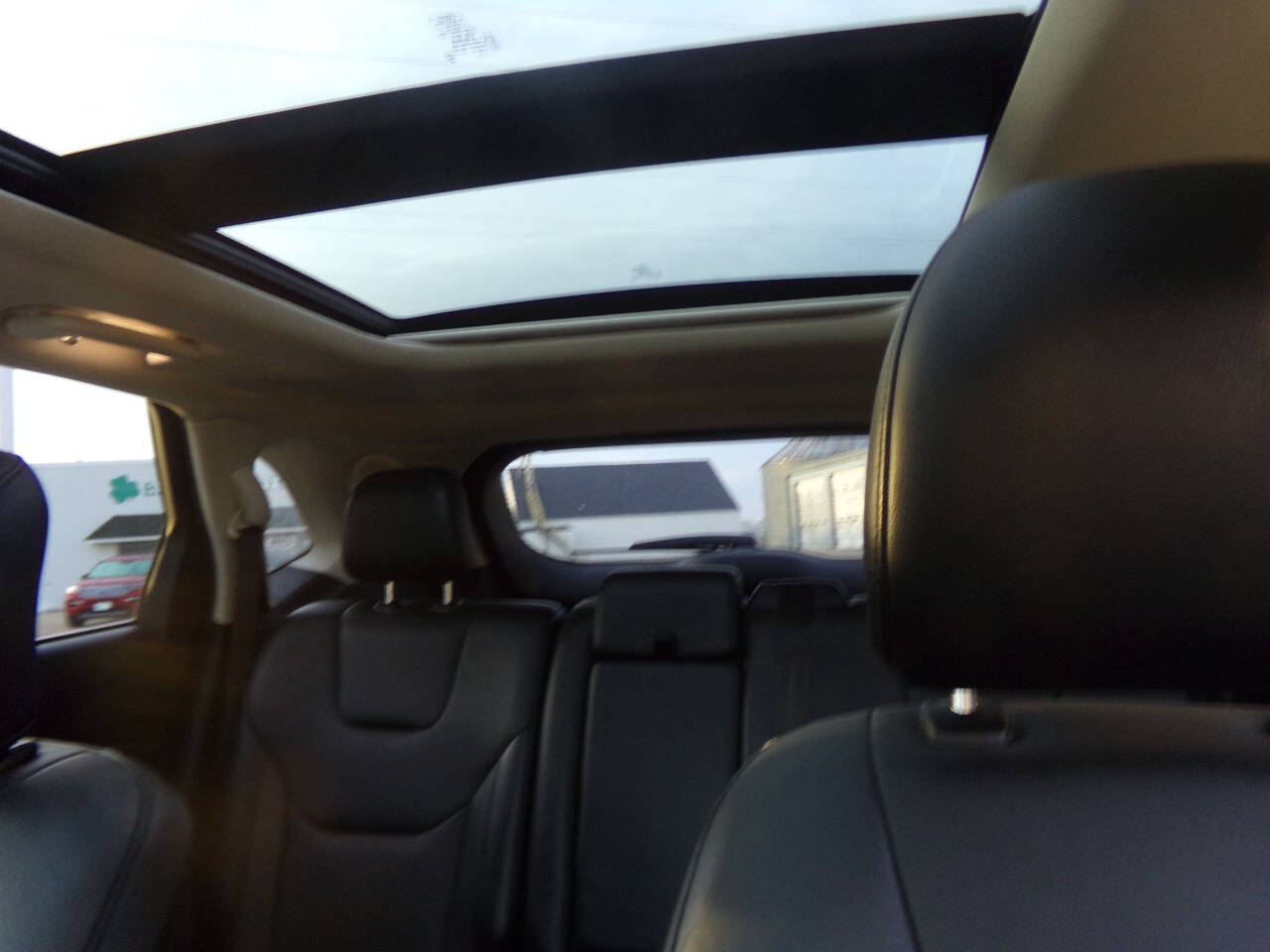 2018 Ford Edge Titanium photo 14