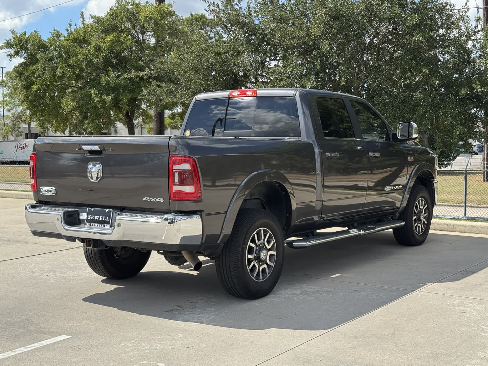 2020 Ram 2500 Longhorn photo 4