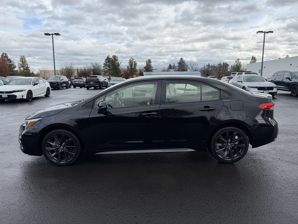2024 Toyota Corolla SE photo 2