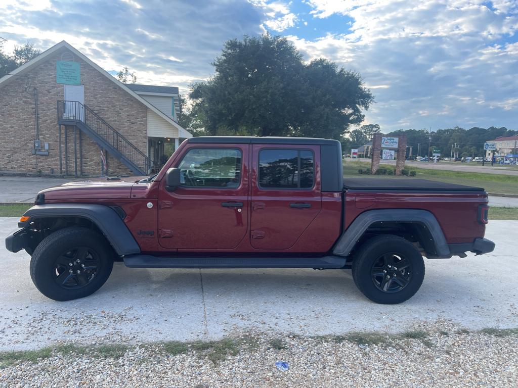 2021 Jeep Gladiator Sport S photo 4