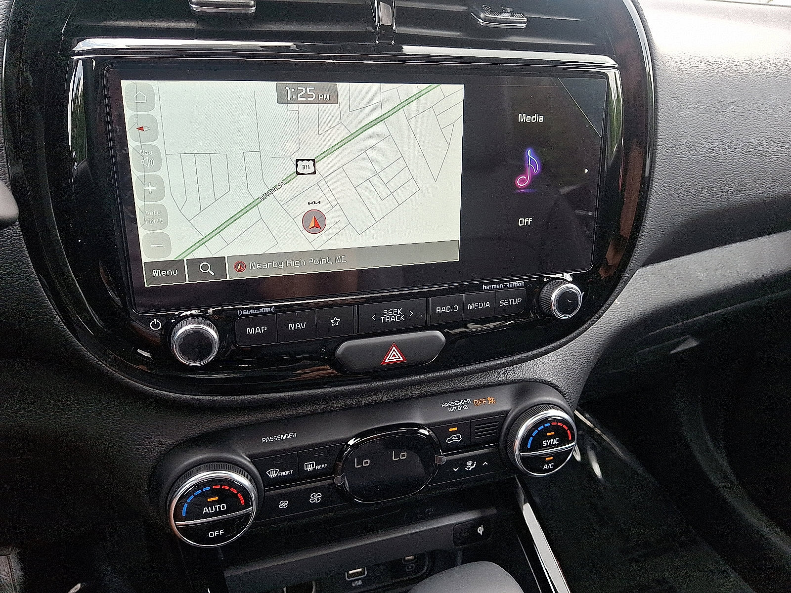 2025 Kia Soul GT-Line photo 9