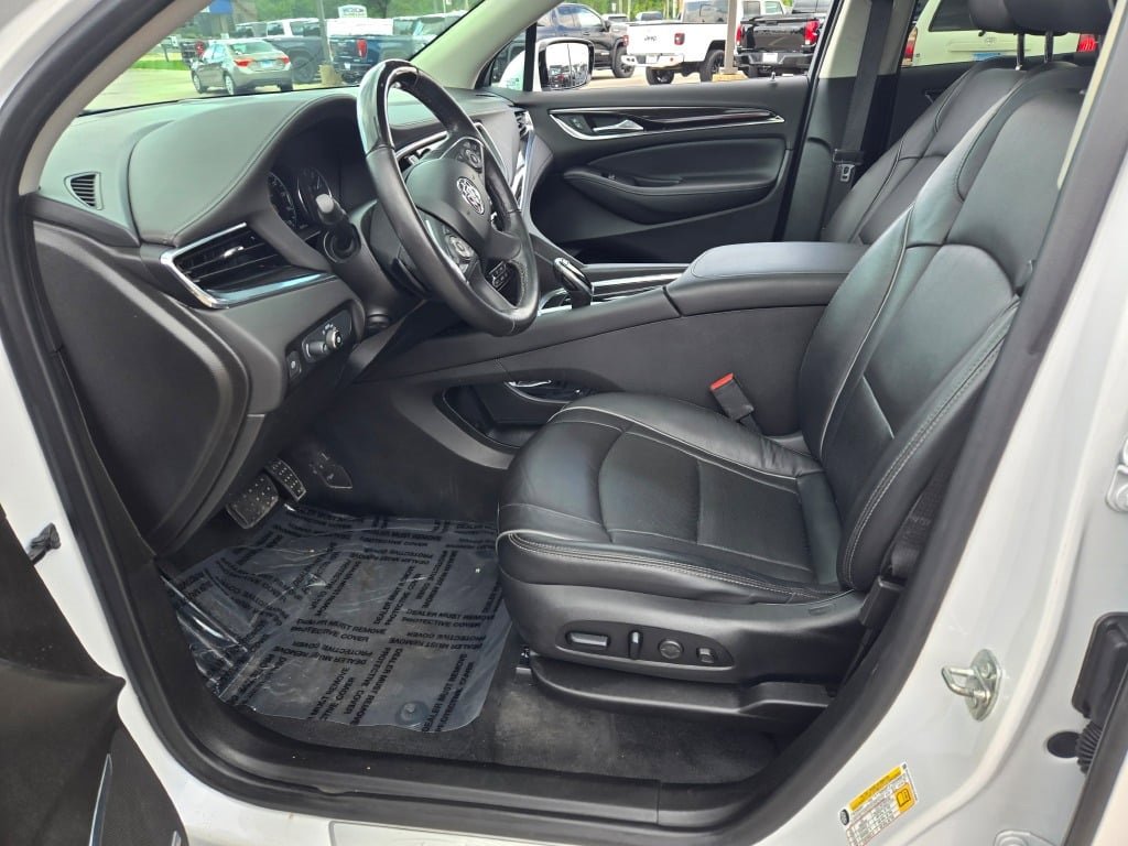 2021 Buick Enclave Avenir photo 14