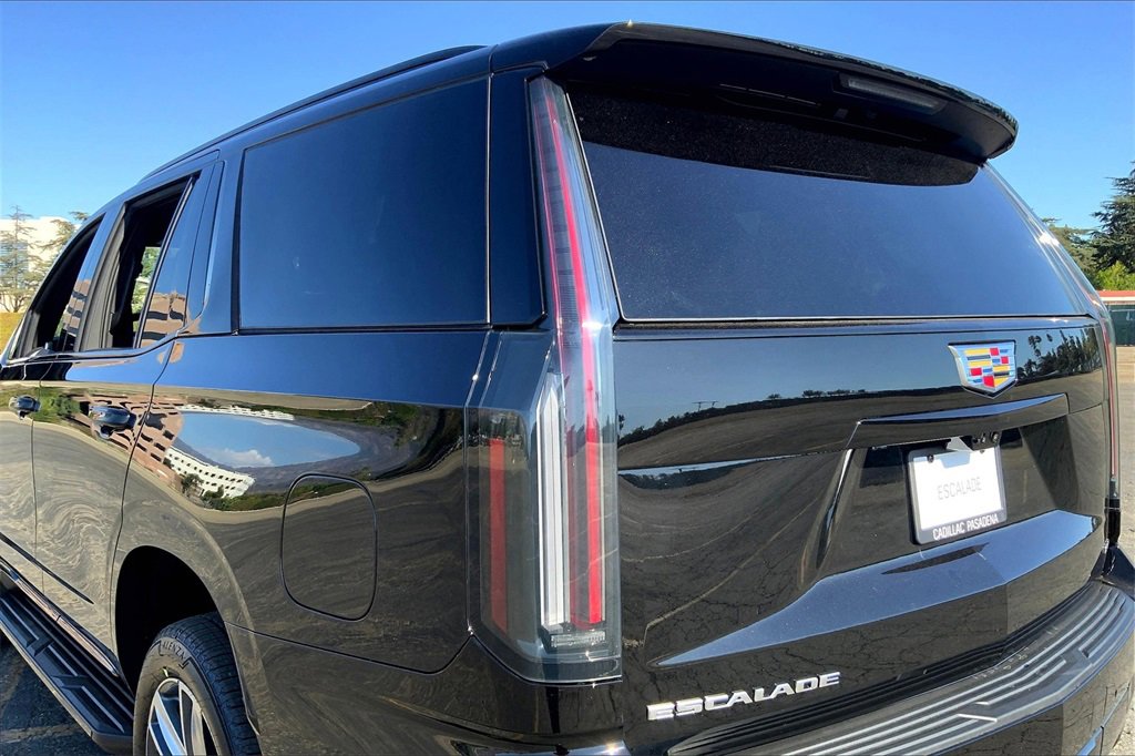 2025 Cadillac Escalade Sport photo 10