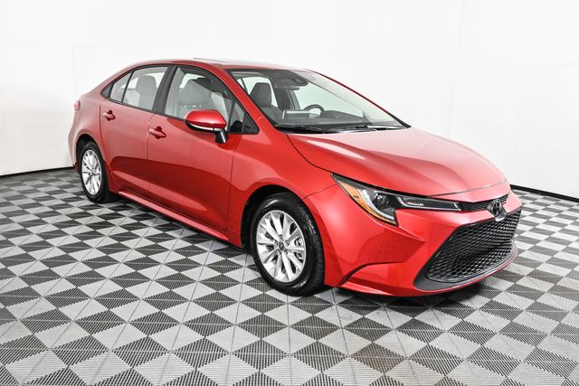 2020 Toyota Corolla LE Premium photo 22