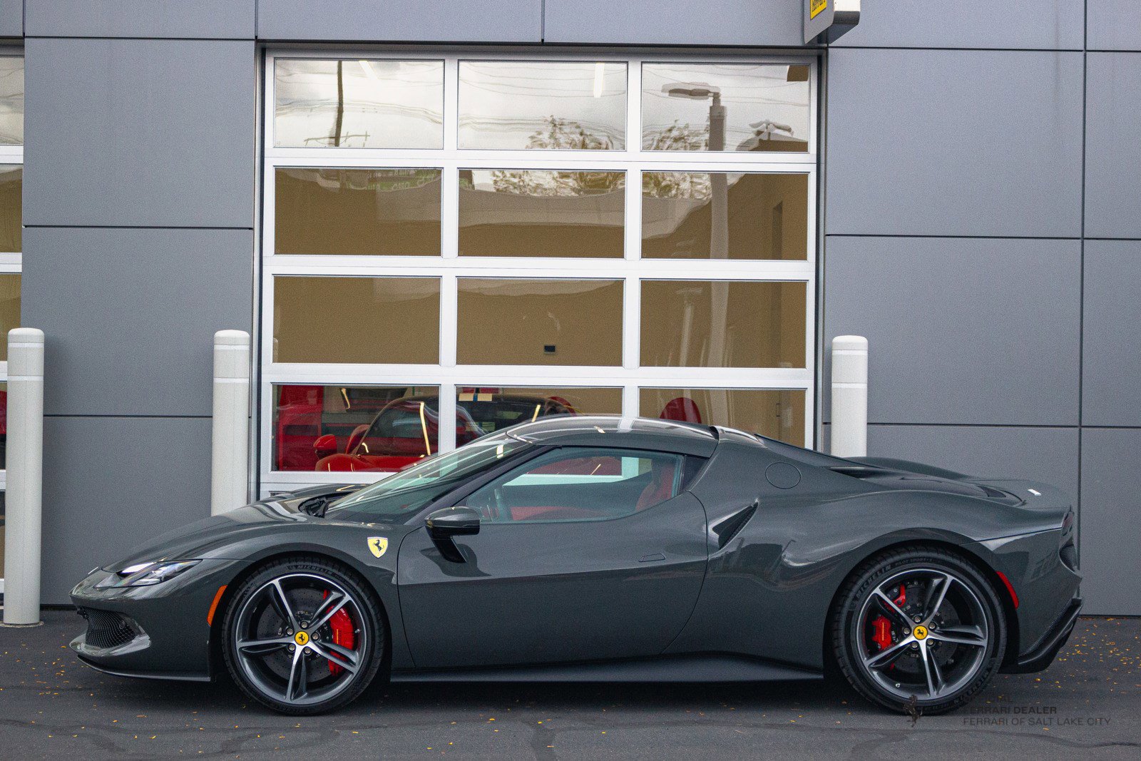 2024 Ferrari 296 GTB photo 4