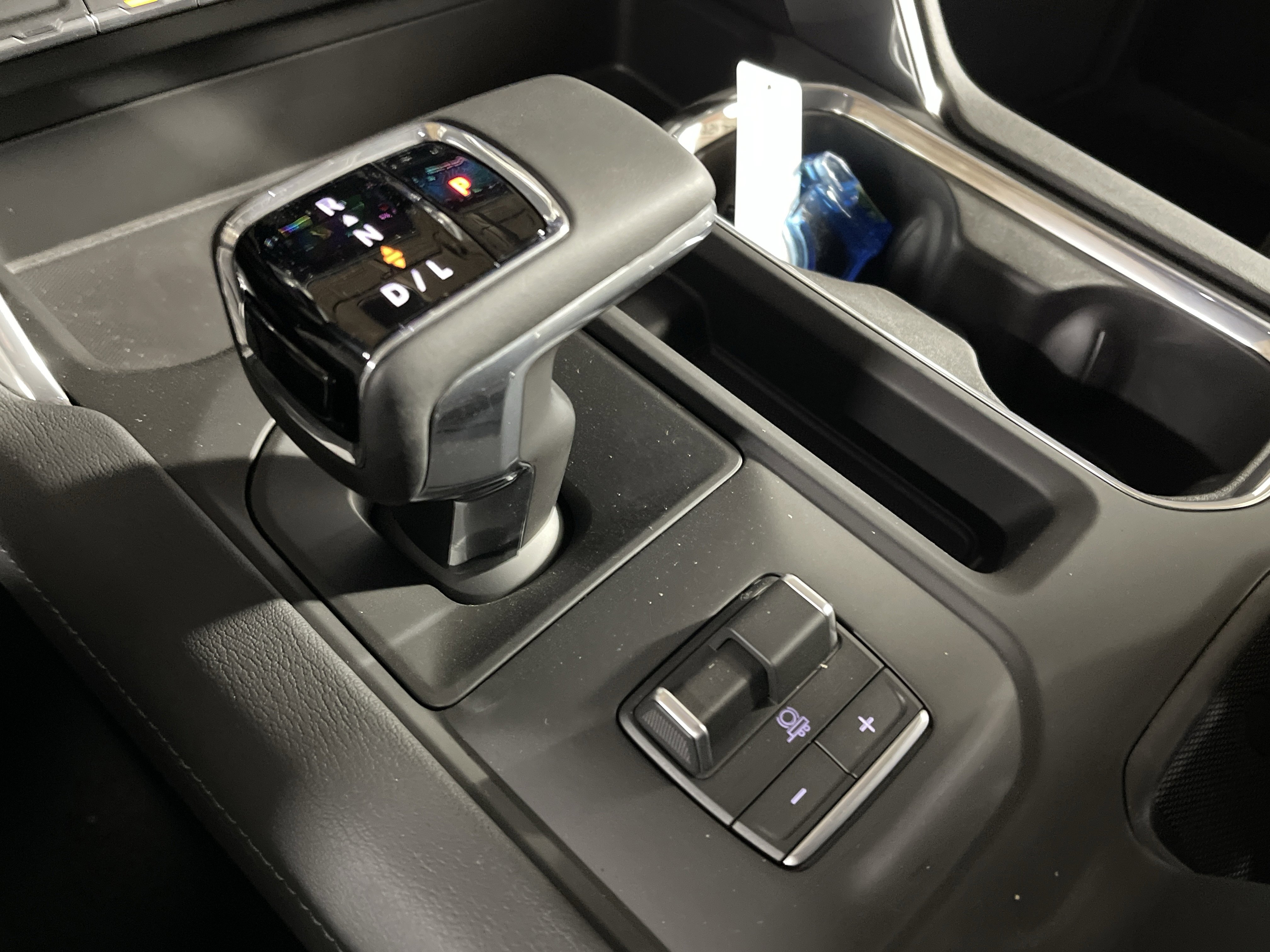 2026 Gmc Sierra 1500 Denali photo 3