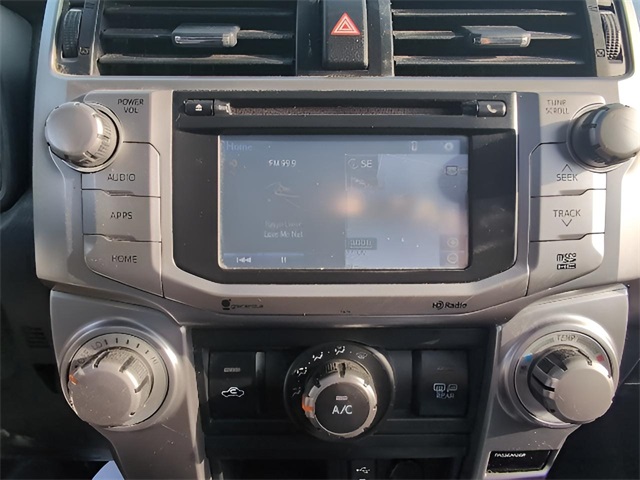 2014 Toyota 4Runner SR5 photo 21