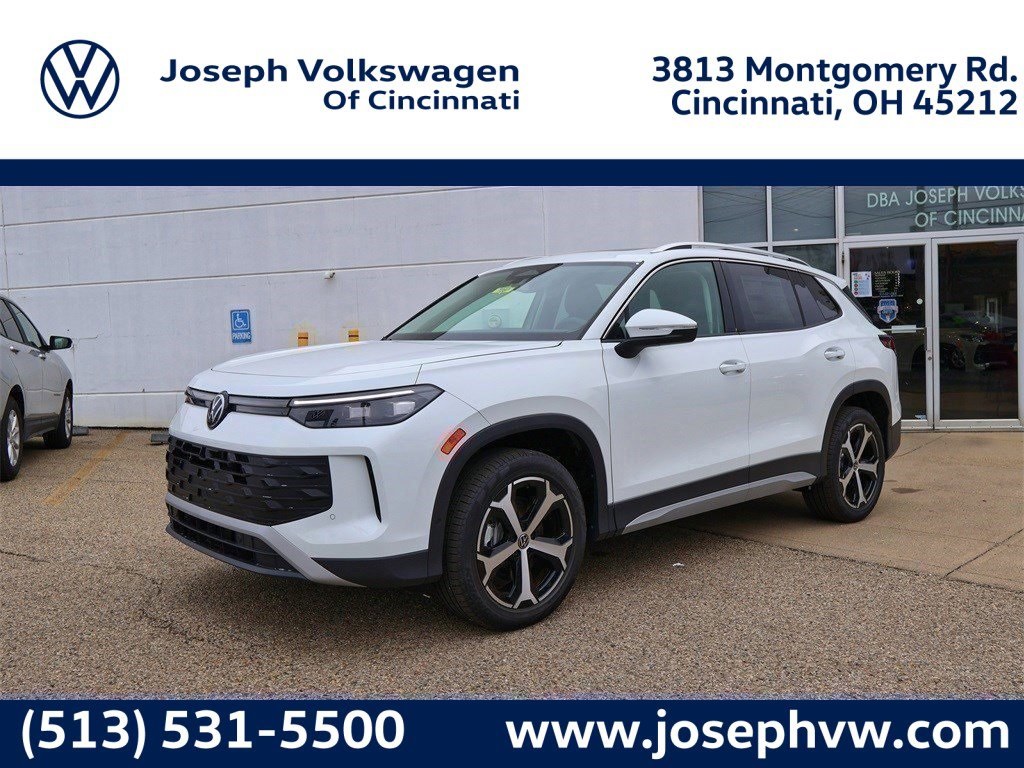 2026 Volkswagen Tiguan SE's photo