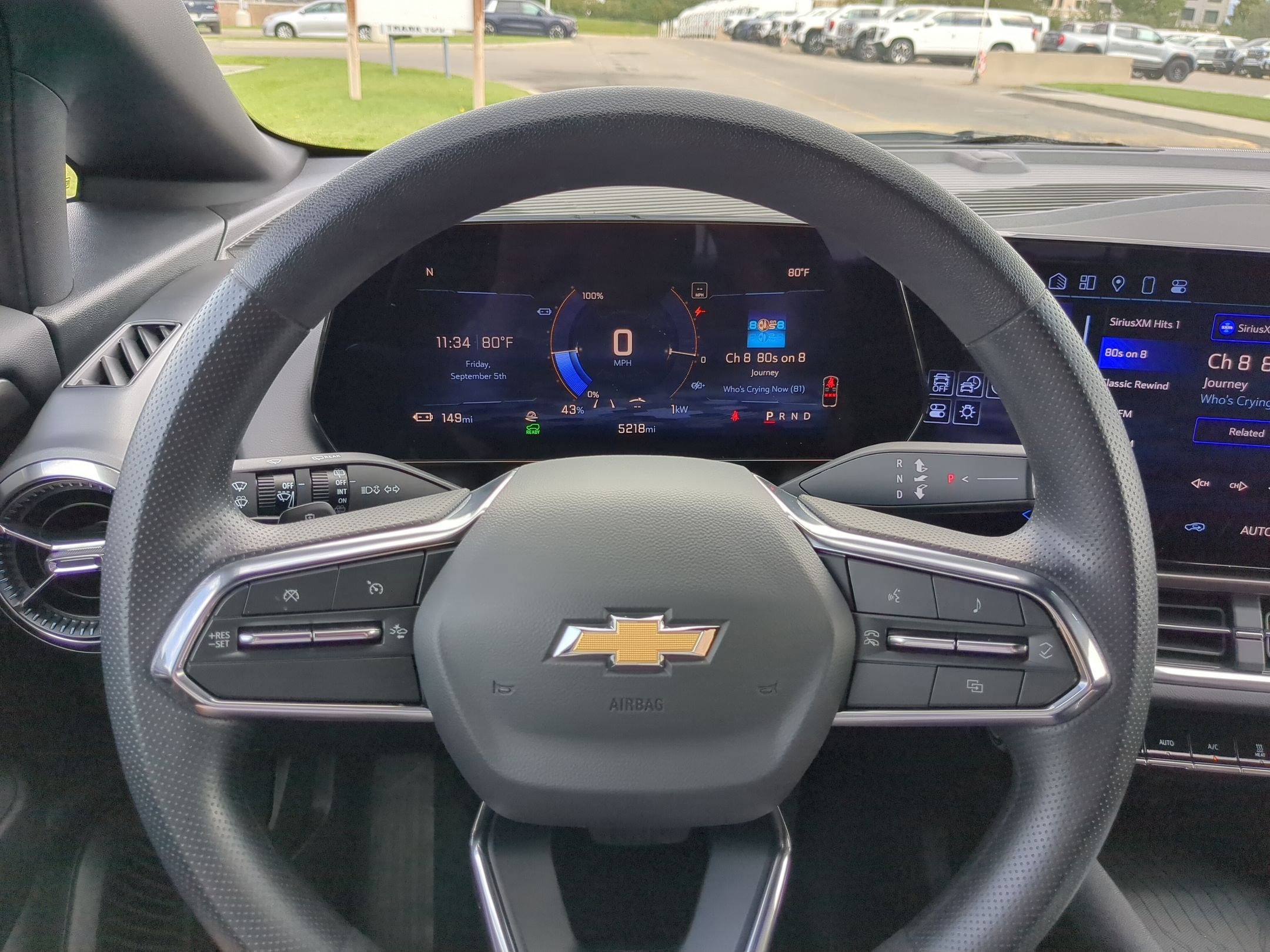 2025 Chevrolet Equinox EV 1LT photo 14