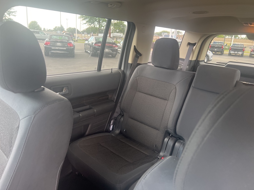 2016 Ford Flex SEL photo 20