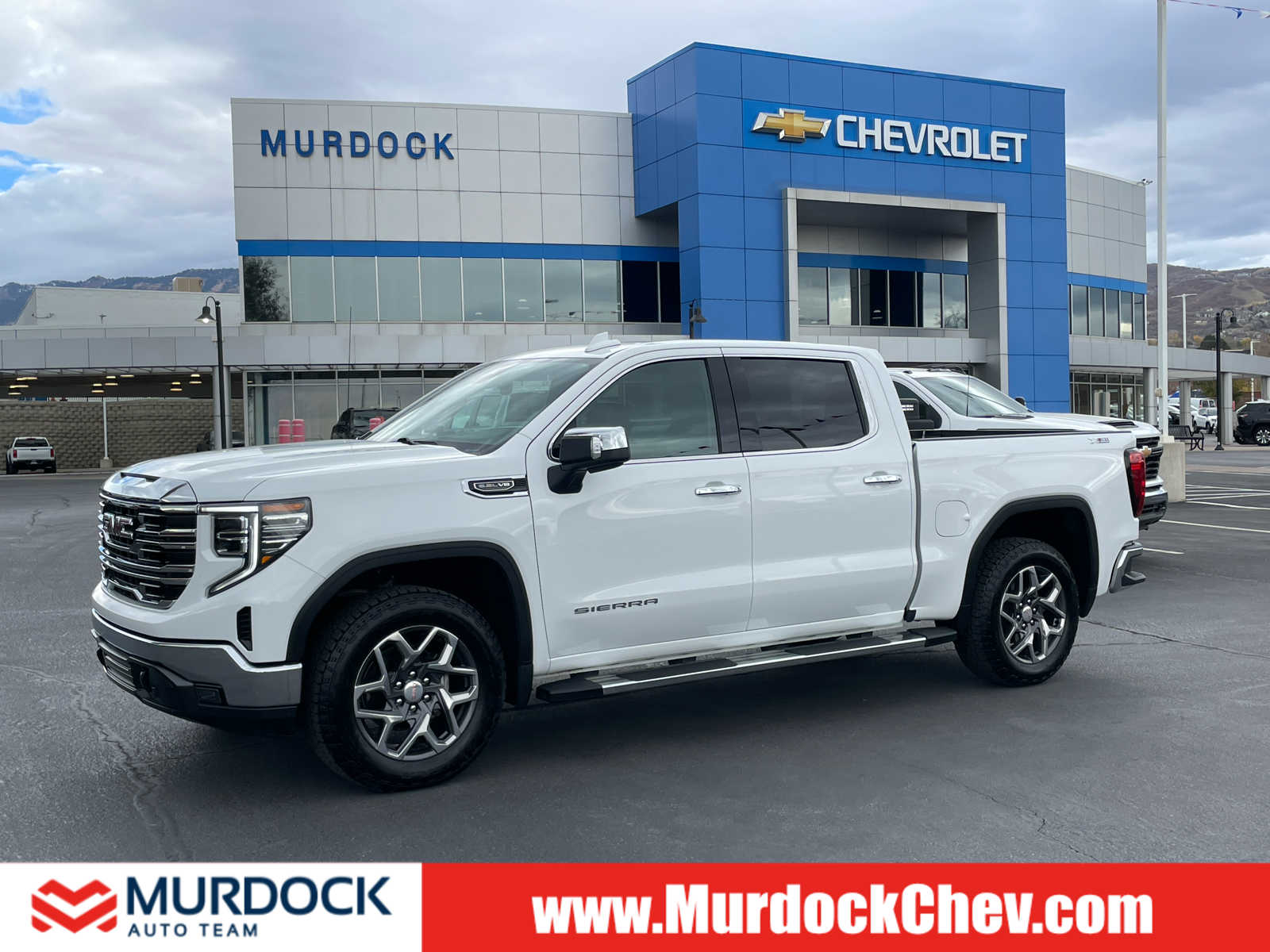 2023 GMC Sierra 1500 SLT's photo