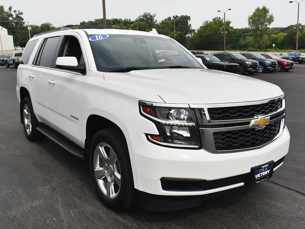 2016 Chevrolet Tahoe LT photo 8