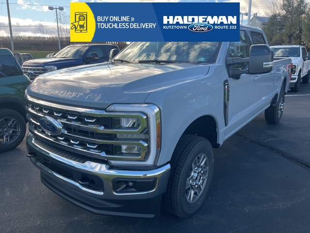 2026 Ford F-350 Super Duty Lariat's photo