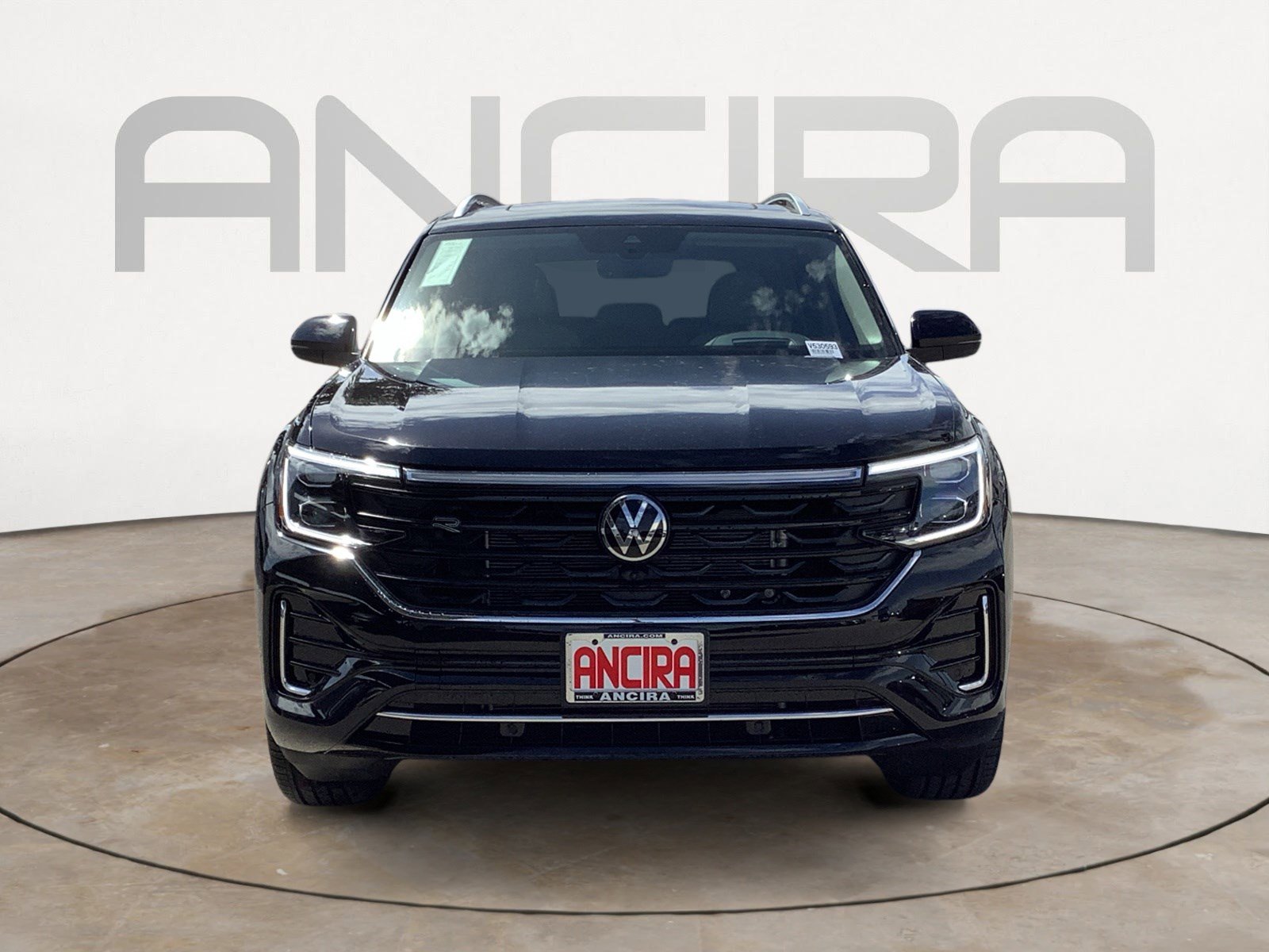 2025 Volkswagen Atlas SEL Premium R-Line photo 2