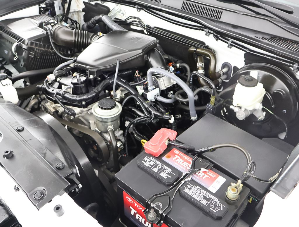2021 Toyota Tacoma SR5 photo 15