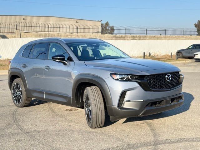 2025 Mazda CX-50 Premium Plus photo 4