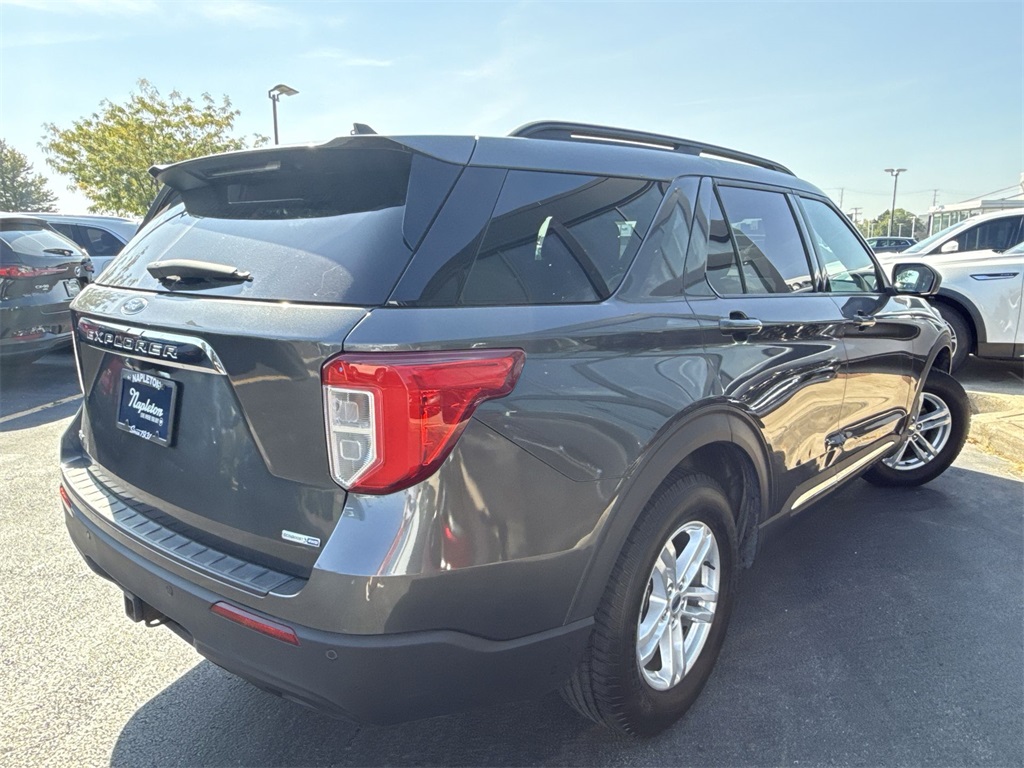 2020 Ford Explorer XLT photo 2