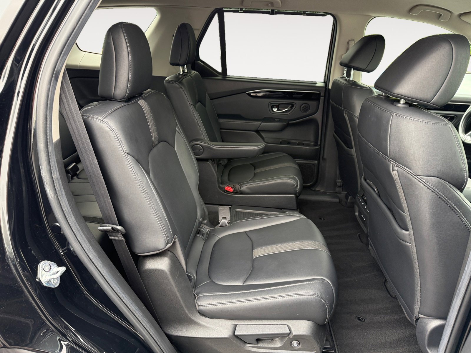 2024 Honda Pilot EX-L photo 18