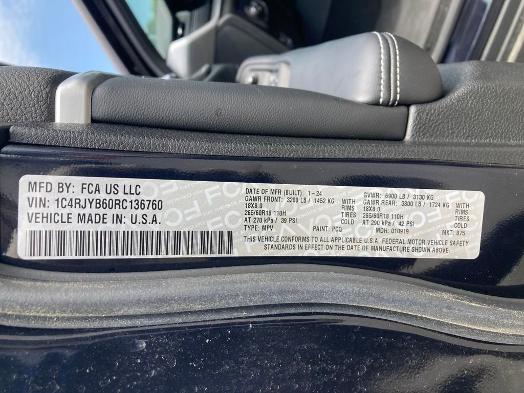 2024 Jeep Cherokee Limited 4xe photo 29