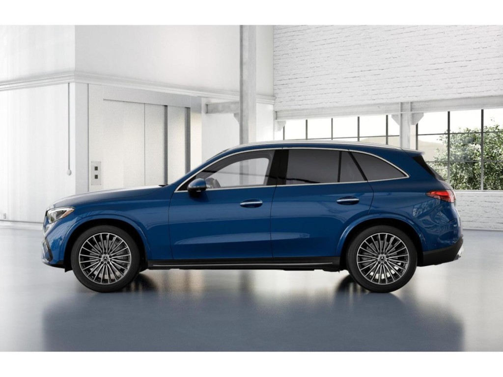 2026 Mercedes Benz GLC 300 photo 33