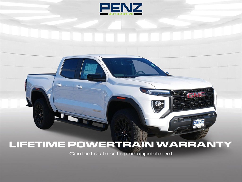 2026 GMC Canyon Elevation's photo