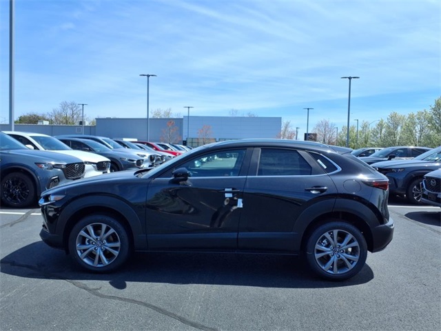 2025 Mazda CX-30 2.5 S Preferred photo 2