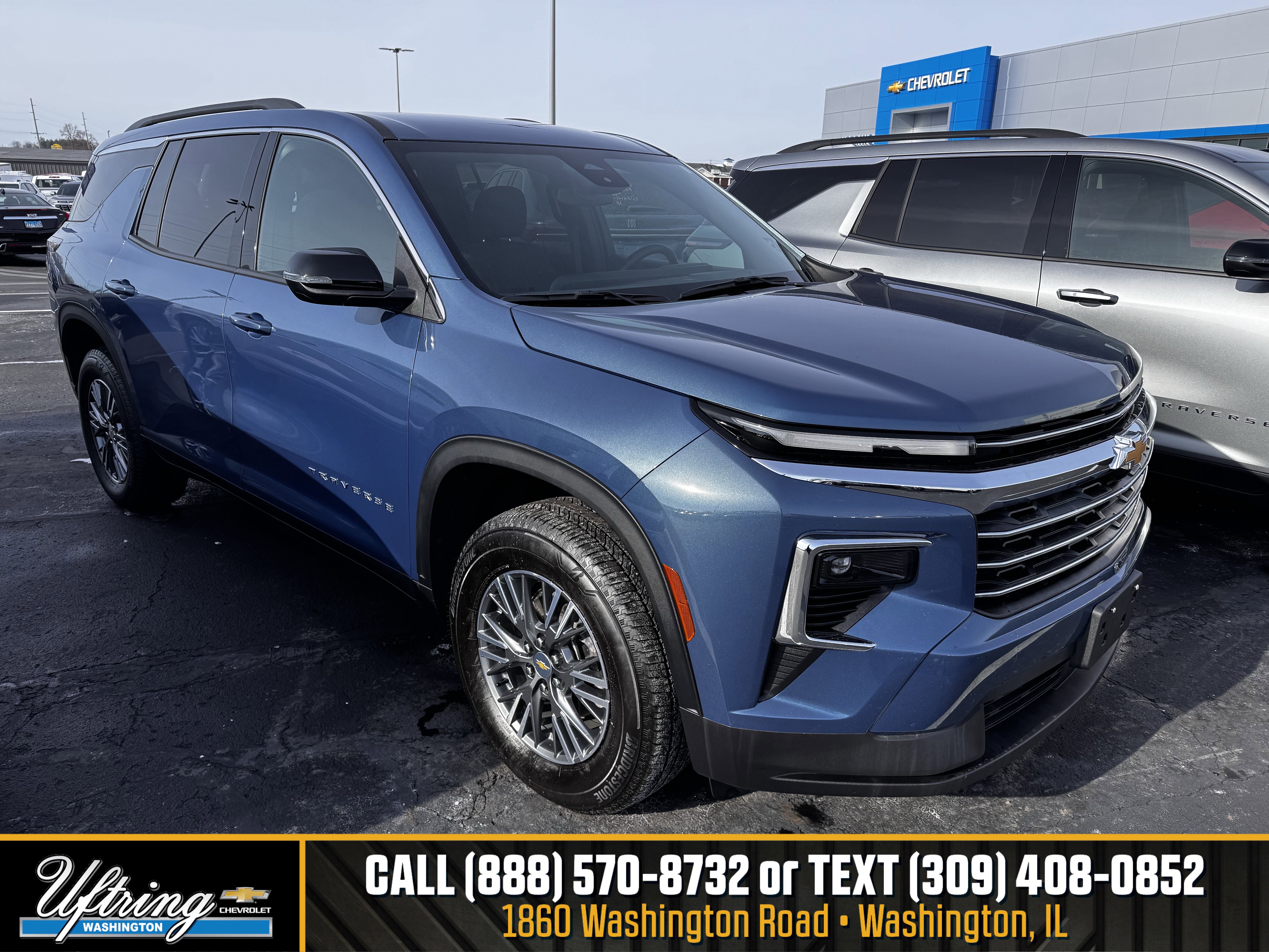 2025 Chevrolet Traverse LT's photo