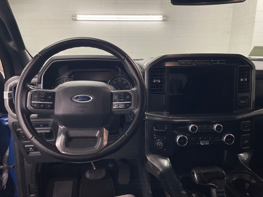 2023 Ford F-150 XLT photo 4
