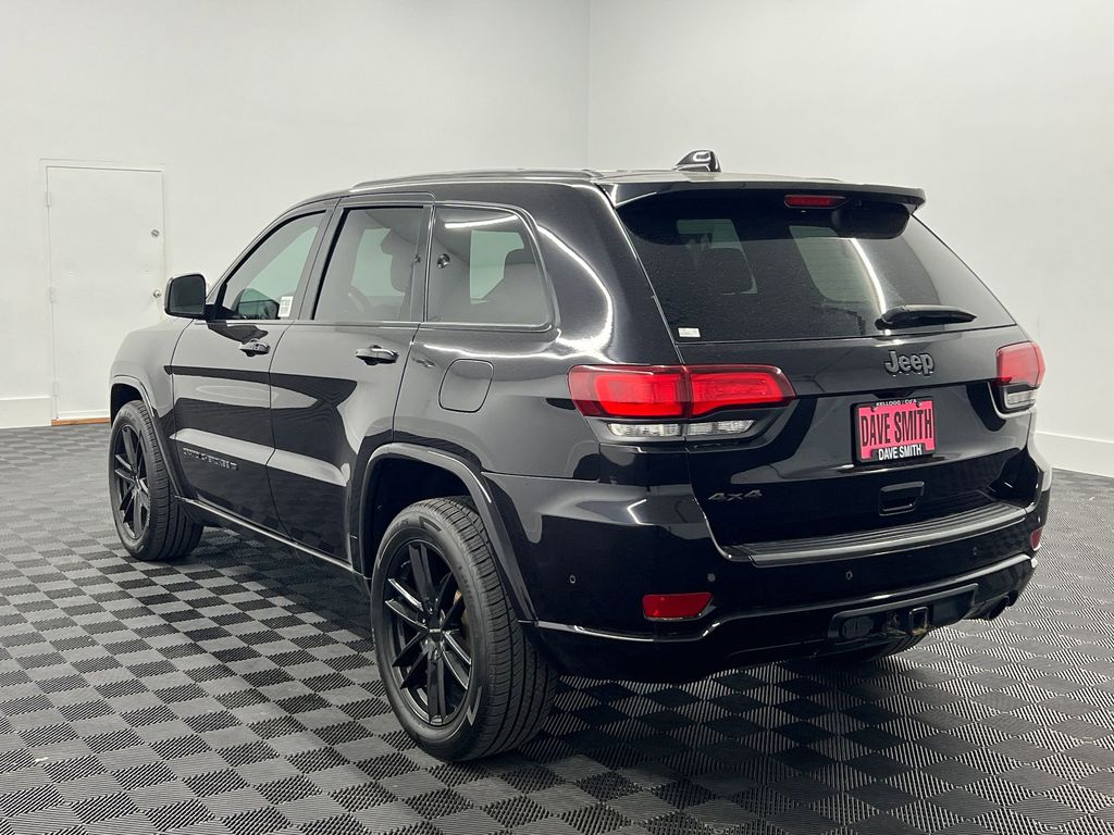 2021 Jeep Grand Cherokee Limited photo 3