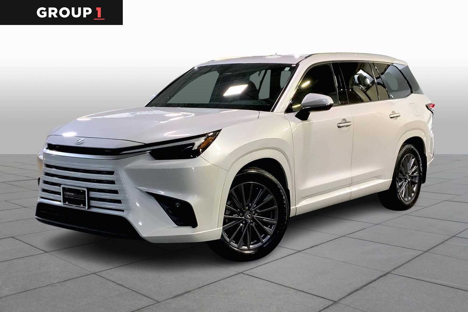 2025 Lexus TX F Sport's photo