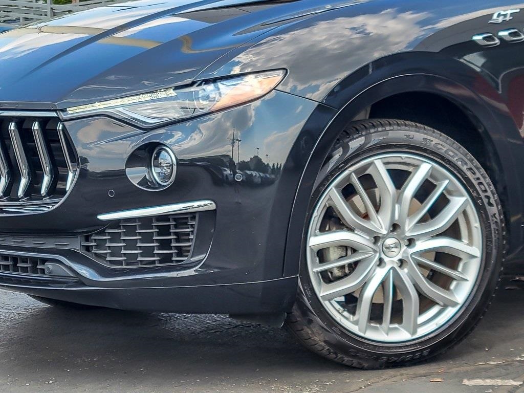 2022 Maserati Levante GT photo 2