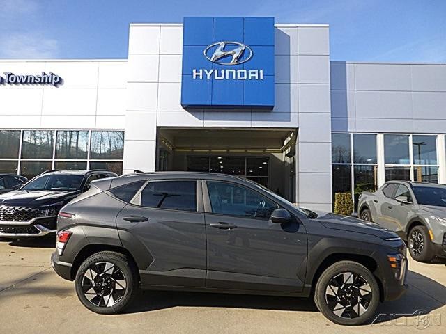 New 2024 Hyundai KONA SEL Convenience AWD 4D Sport Utility in Moon ...