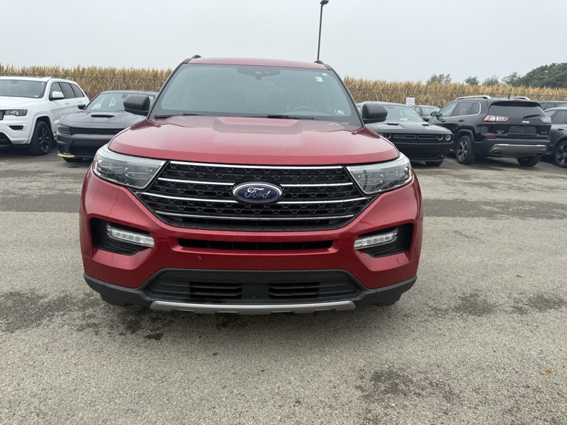 2020 Ford Explorer XLT photo 2