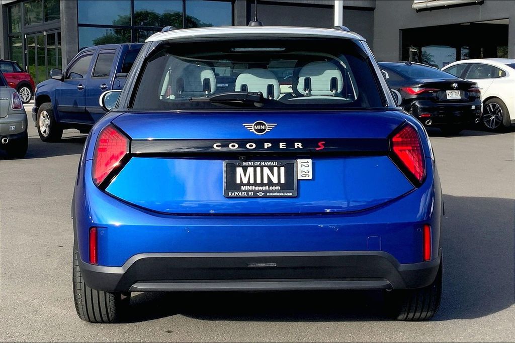 Image of Certified Used 2025 MINI COOPER S HARDTOP 4 DOOR
