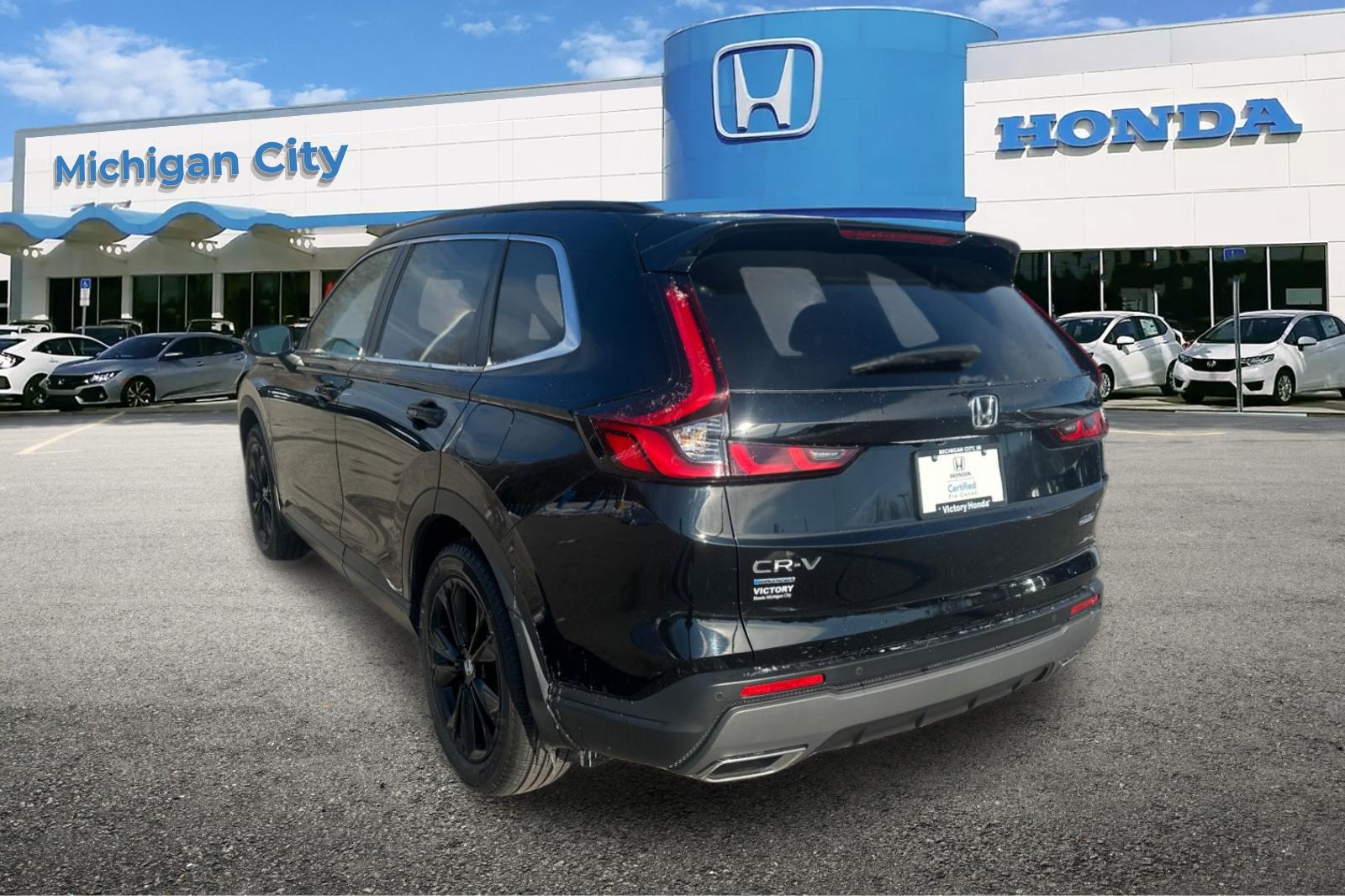 2023 Honda CR-V Hybrid Sport Touring photo 2