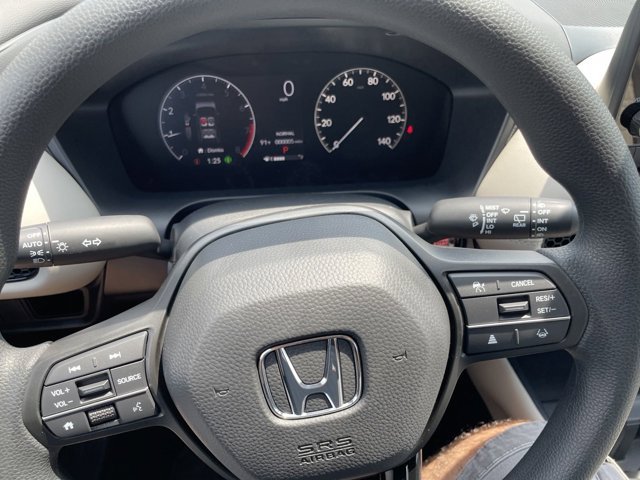 2025 Honda HR-V LX photo 7