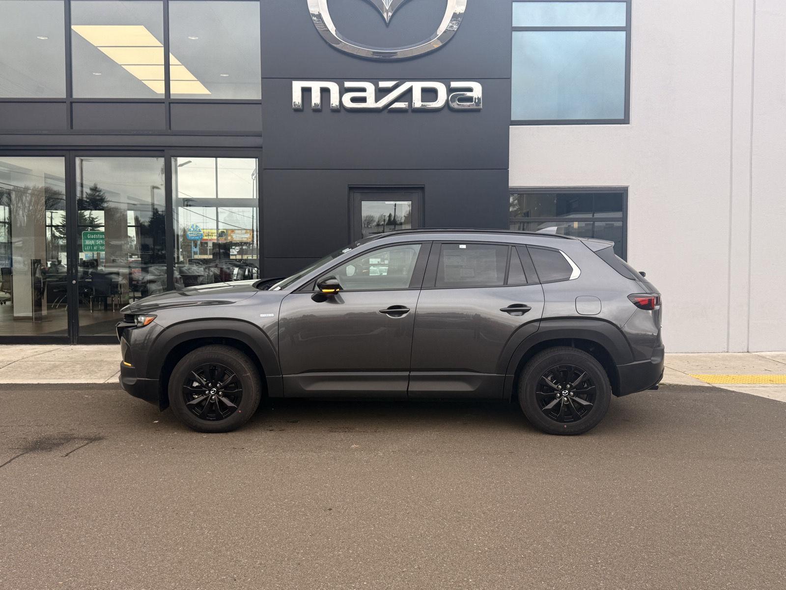 2025 Mazda CX-50 Premium's photo