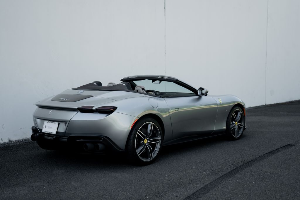 2024 Ferrari Roma Spider photo 5