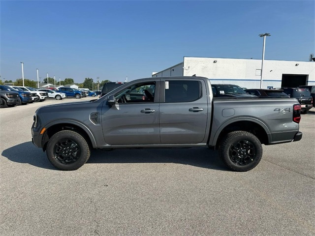 2025 Ford Ranger Lariat photo 2