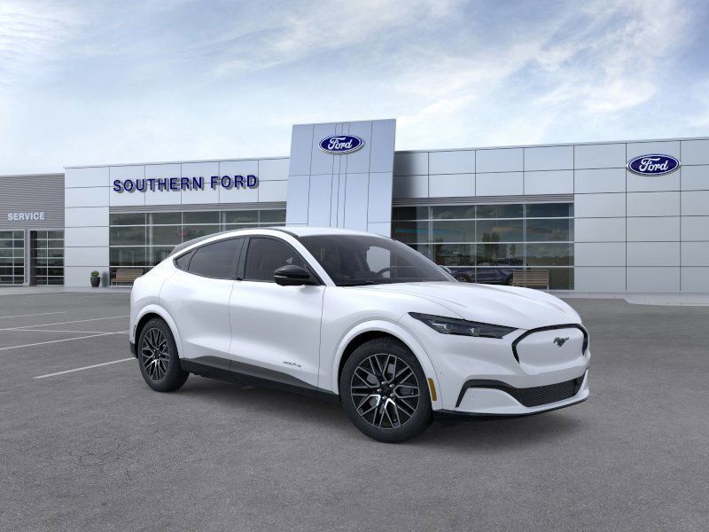 2025 Ford Mustang Mach-E Premium photo 7