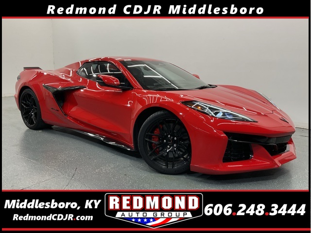 Used 2024 Red Chevrolet Z06 image 1