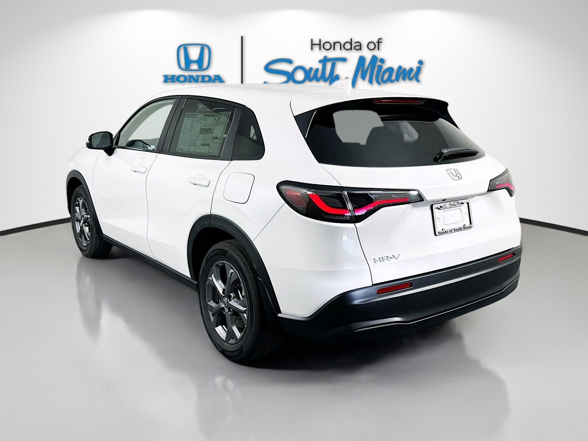 2026 Honda HR-V LX photo 4