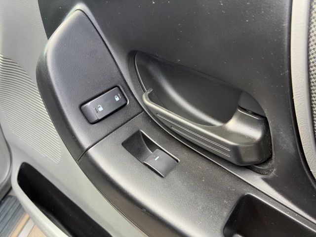 2011 Ford Ranger XLT photo 18