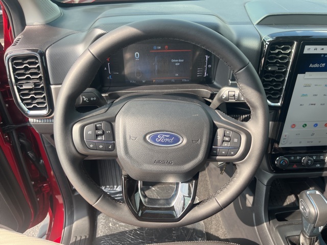 2025 Ford Ranger XLT photo 13