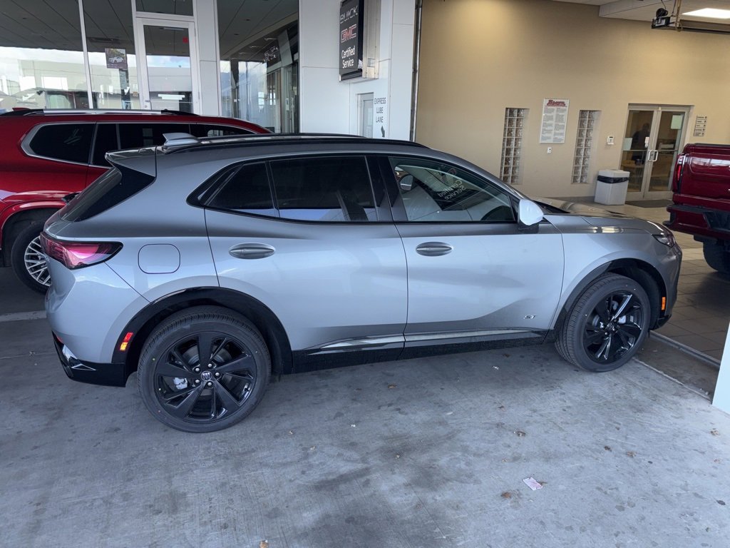 2026 Buick Envision Sport Touring's photo