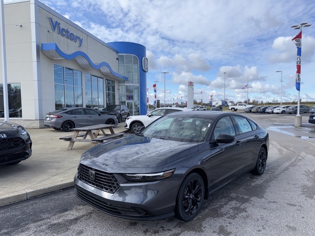 2025 Honda Accord SE's photo