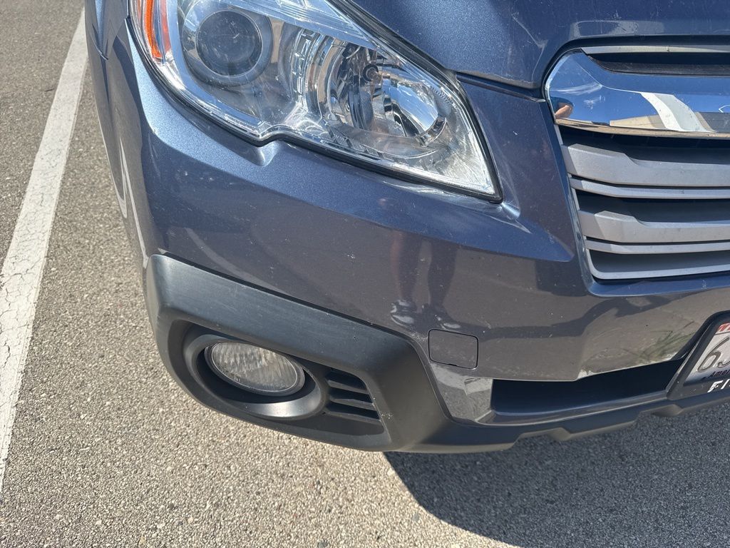 2013 Subaru Outback 2.5i Premium photo 2