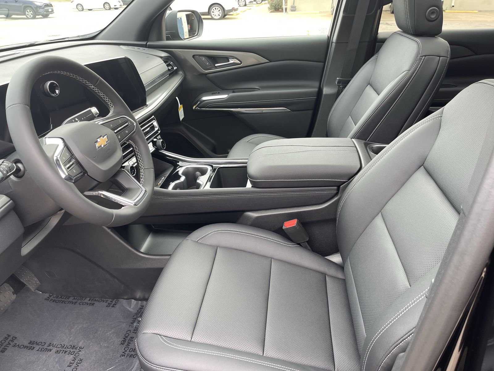 2026 Chevrolet Traverse photo 3