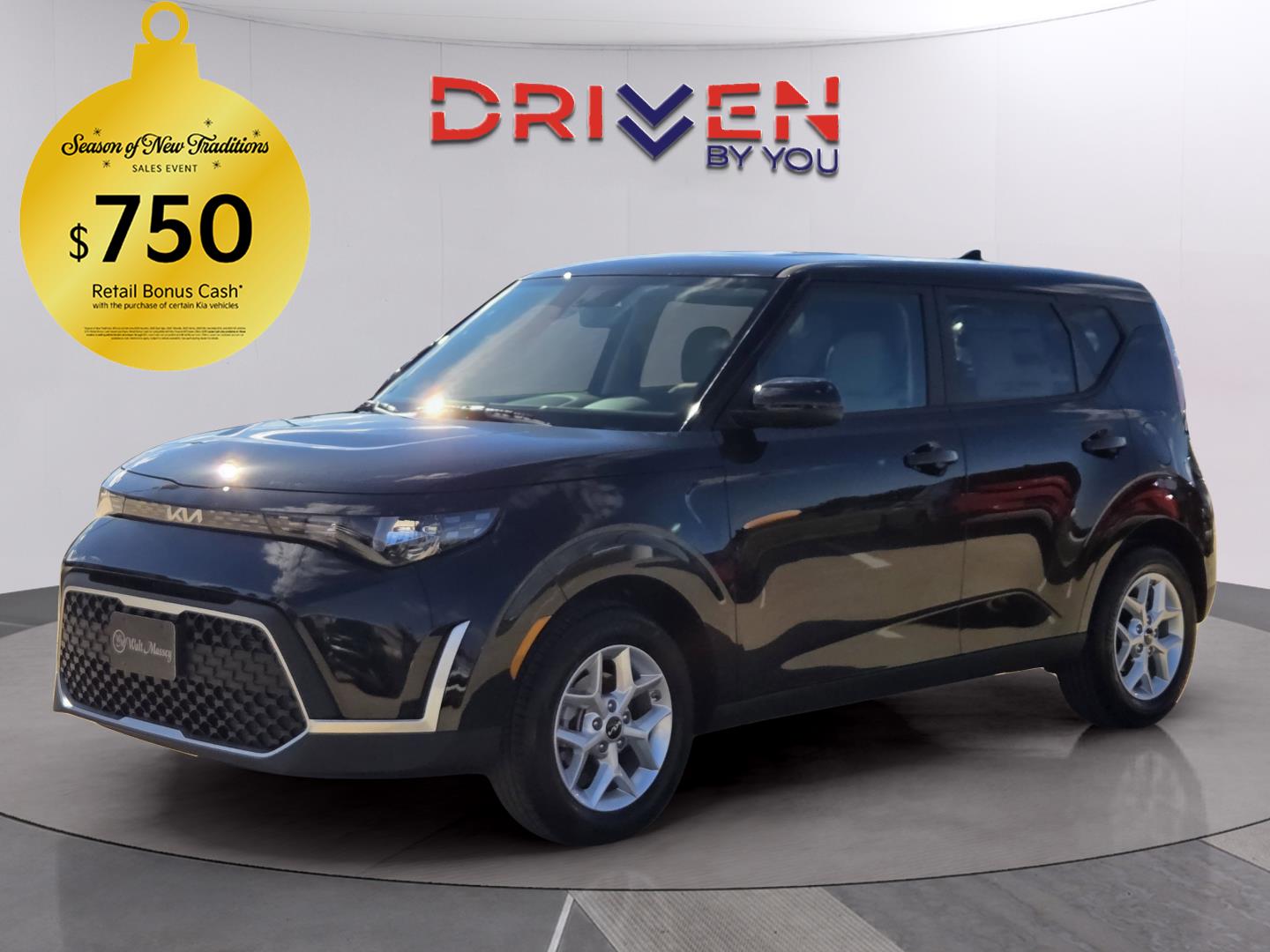 2025 Kia Soul LX's photo