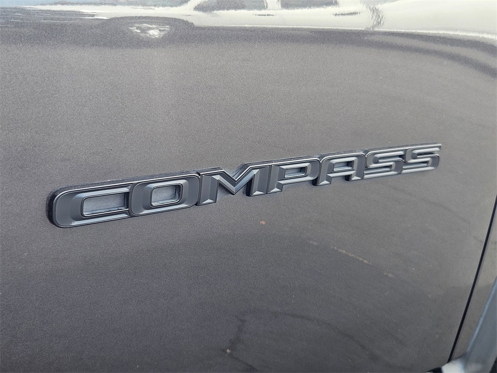 2021 Jeep Compass Altitude photo 27